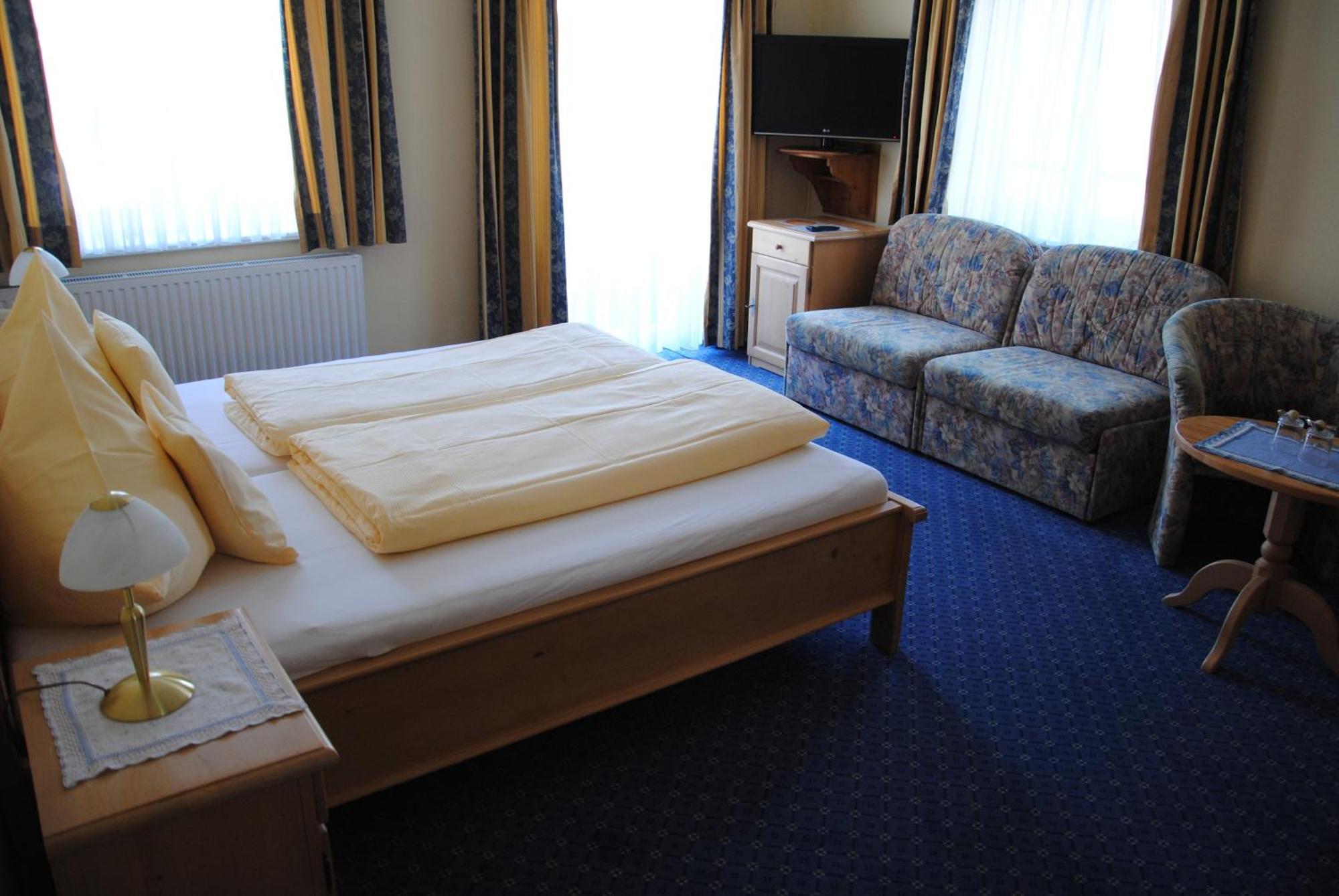 Hotel-Pension Falkensteiner ซังคท์กิลเกอ ห้อง รูปภาพ